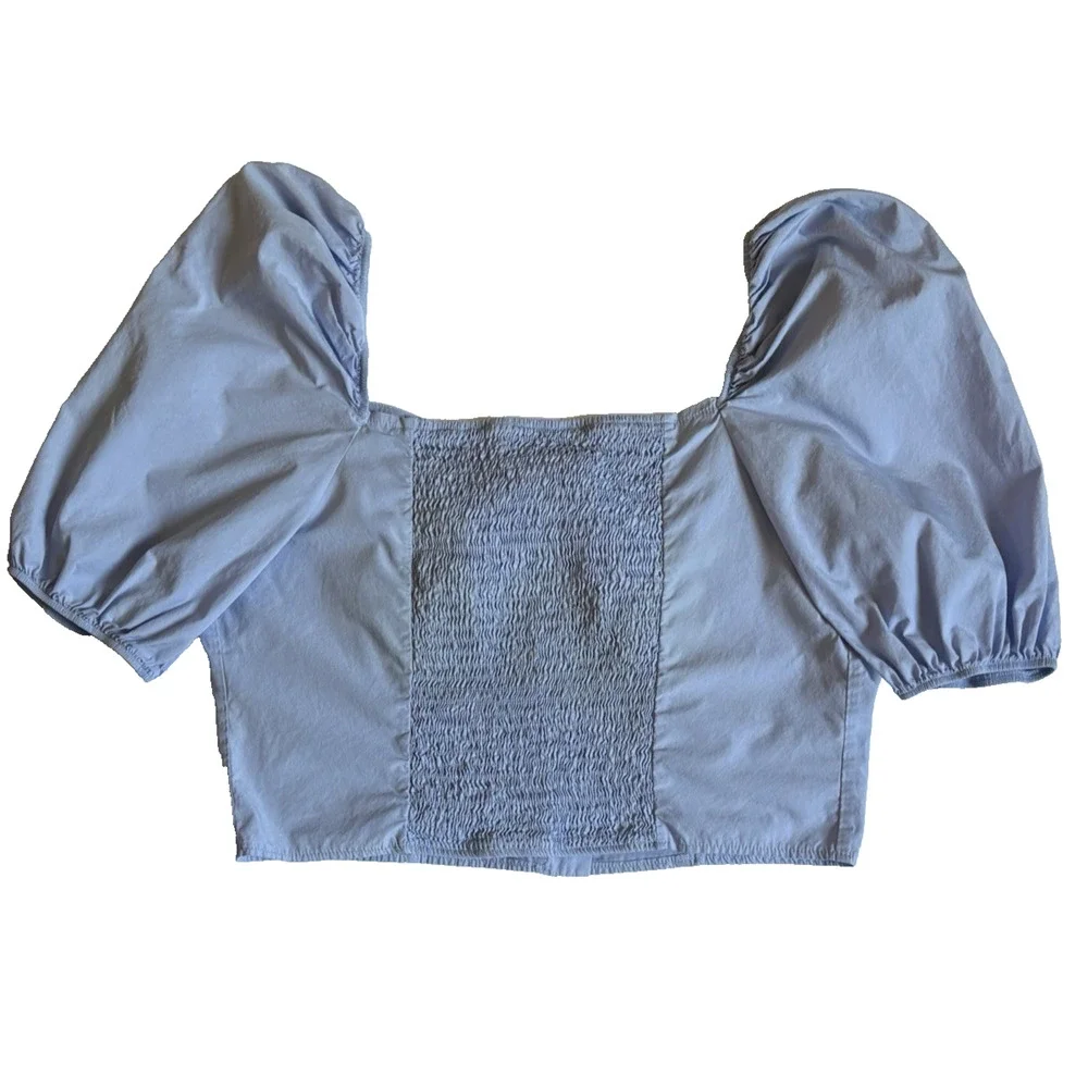 Banana Republic Periwinkle Smocked Crop Top L 100% Cotton Puff Sleeve, Romantic